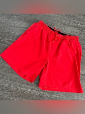 Lululemon men’s lined shorts Drawstring